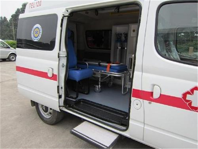 芒市救护车出租服务案例7